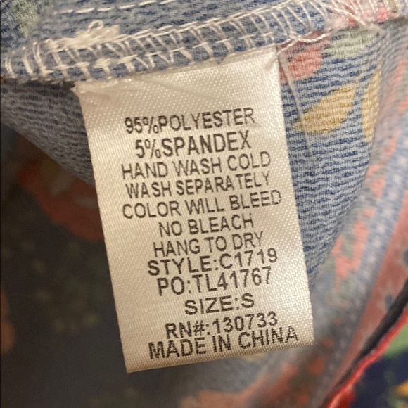 Umgee Floral Navy Off-Shoulder Top Size S - Picture 7 of 8